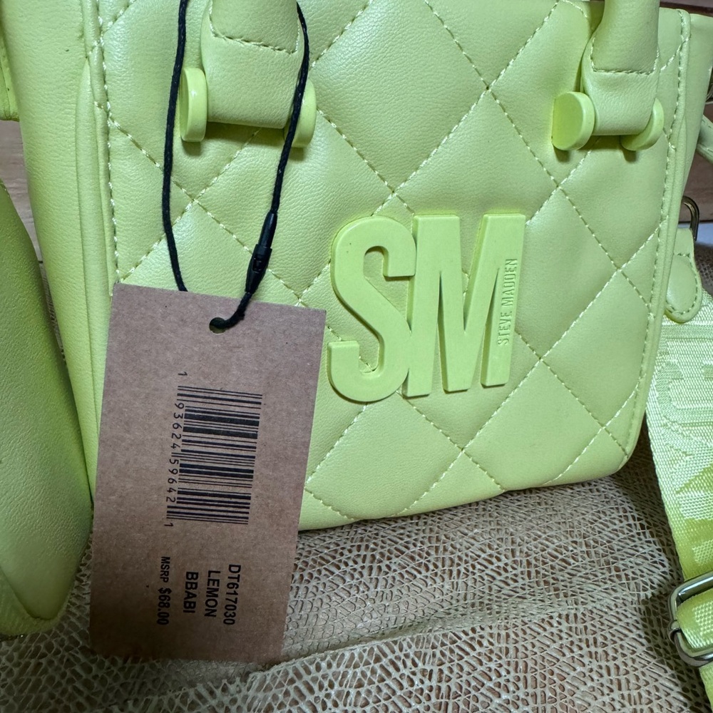 Steve Madden Crossbody Long Strap Tote Handbag. Lemon Green Zippered Pouch New - Picture 2 of 7